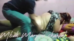 Bokep Indo Mbah Maryono Pijat Janda Disamping Anaknya